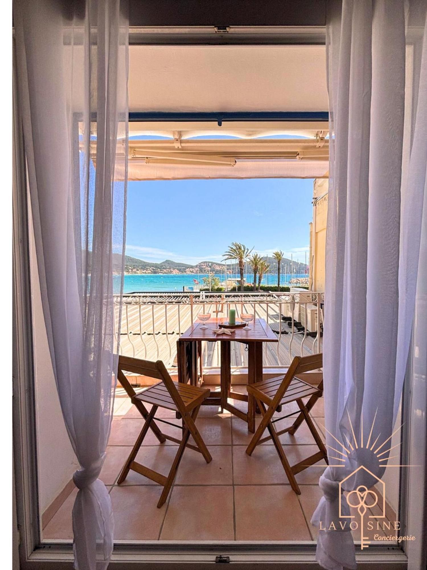 Les Pieds Dans L'Eau Apartment Saint-Cyr-sur-Mer Luaran gambar